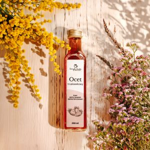 Ocet truskawkowy